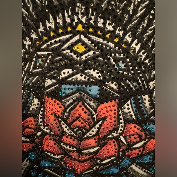 Affliction Black Label Tribal Fire Women’s Grey & White T-Shirt Size Small - Picture 10 of 14